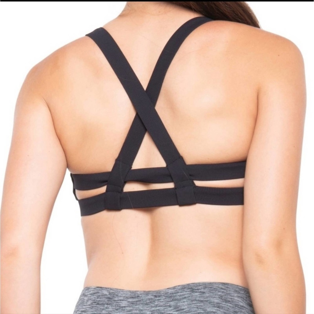 NUX night rider Strappy Back Yoga Sports Bra black medium